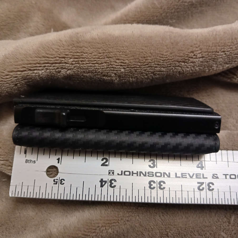 Sleek Black Wallet And Card Holder, Airtag Compatible - Picture 3 of 8